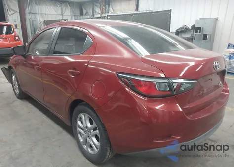 2018 Toyota Yaris Ia z USA, uszkodzony, nr VIN 3MYDLBYV2JY330865